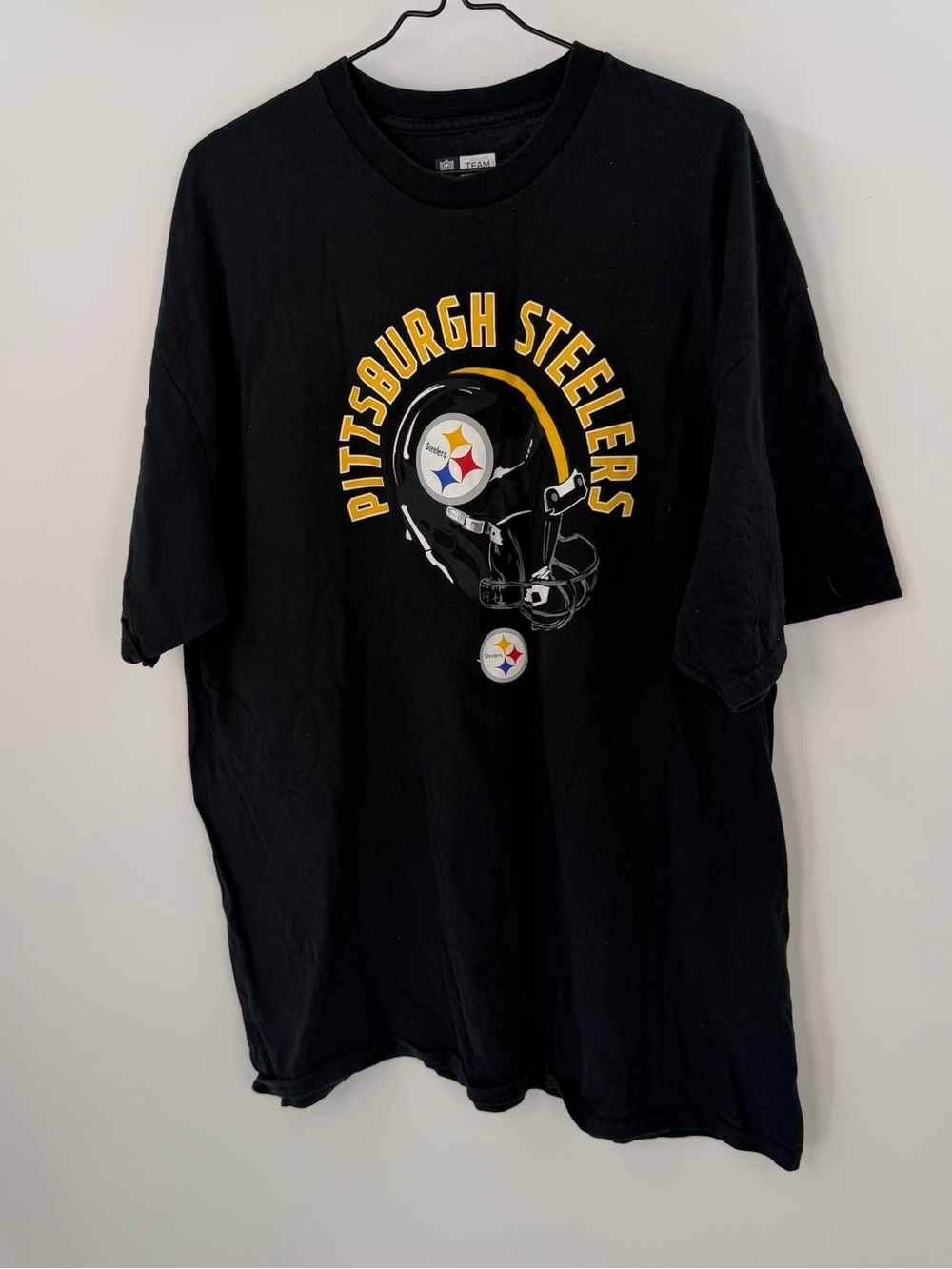 Pittsburgh Steelers NFL Team Apparel Black Graphic Tee Men’s 2XL
